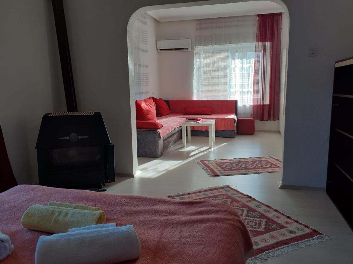 Alex Apartments Крушево Экстерьер фото