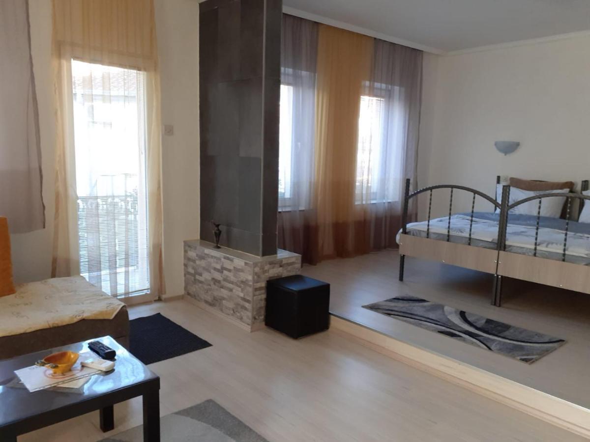 Alex Apartments Крушево Экстерьер фото